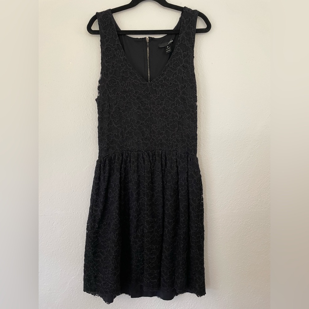 Aqua Size Med (Small) Black Lace Cocktail Dress V-neck Exposed Zipper